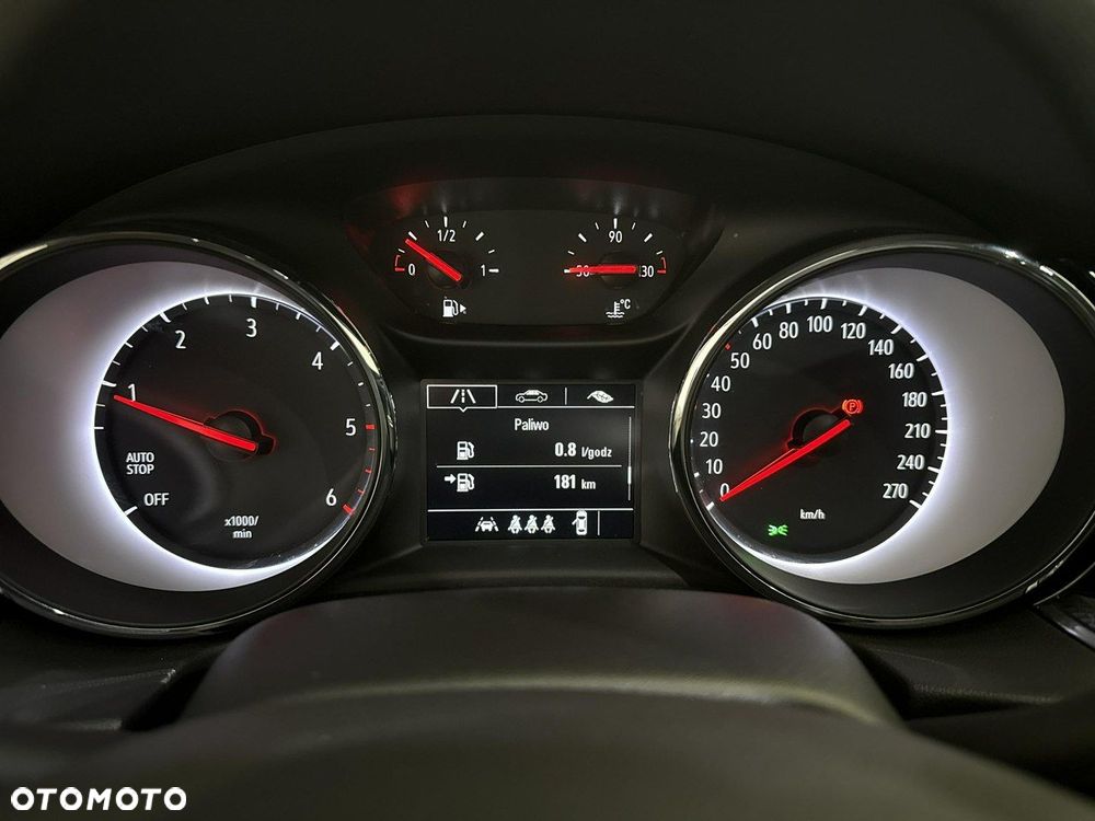 Opel Insignia - 16