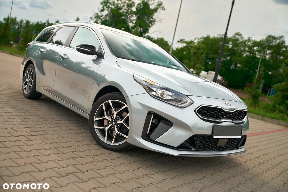Kia Ceed 1.4 T-GDI DCT OPF GT Line - 15