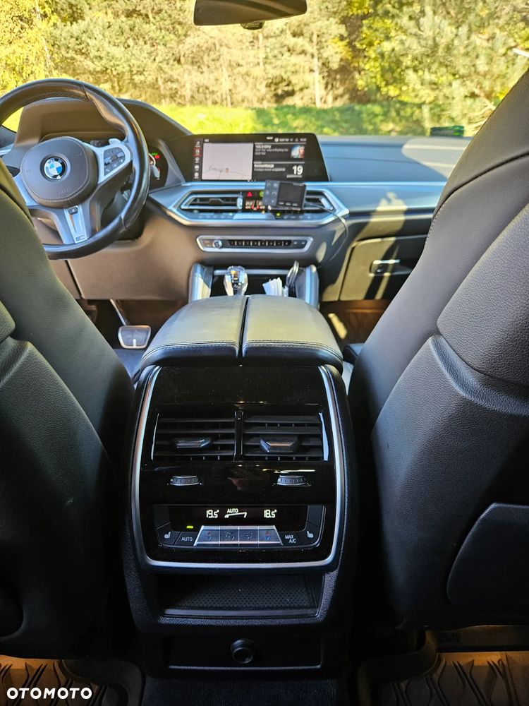 BMW X6 M50d - 16