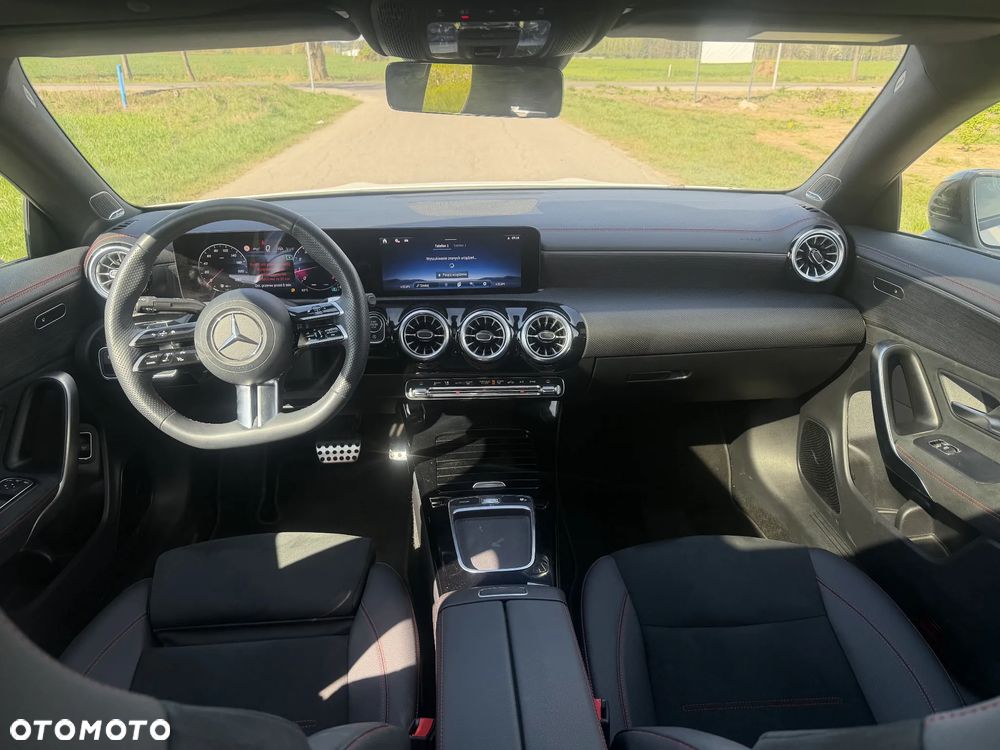 Mercedes-Benz CLA 250 4-Matic AMG Line 7G-DCT - 8