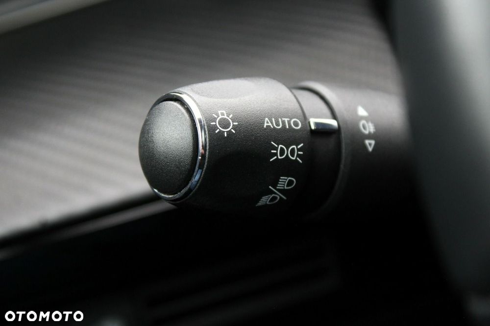 Peugeot 508 BlueHDi 130 Allure S&S EAT8 - 21