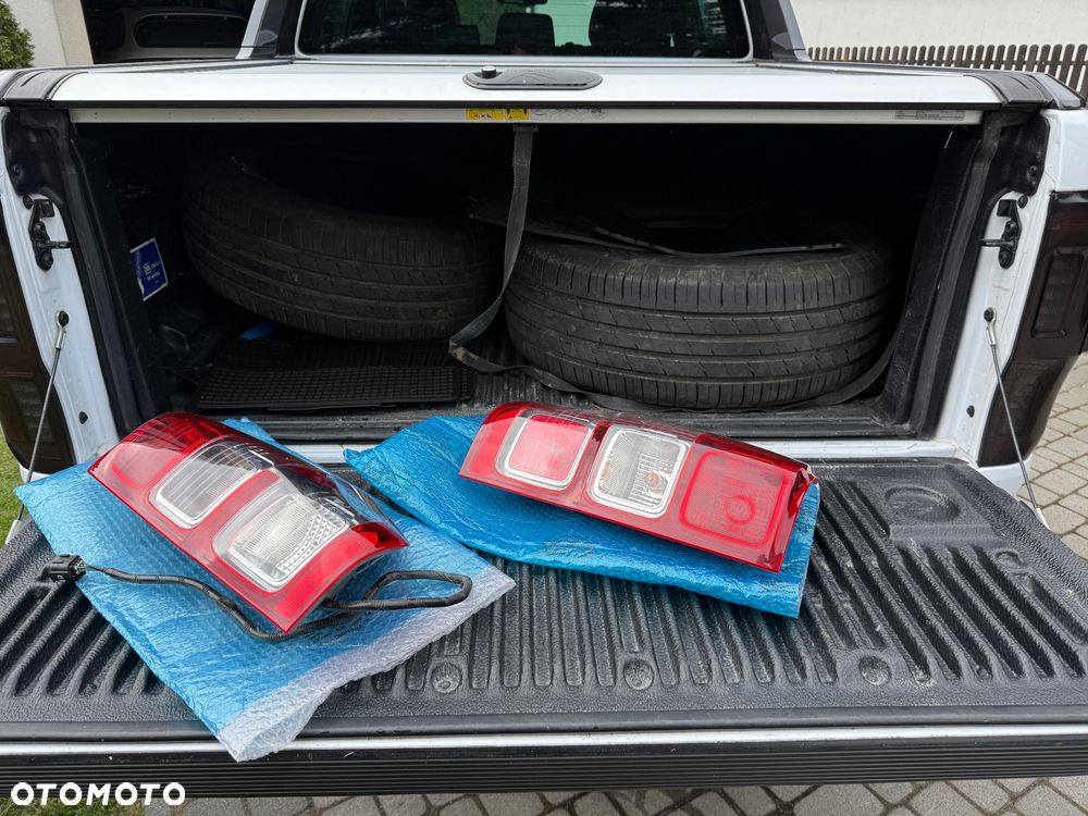 Ford Ranger 2.0 EcoBlue 4x4 DC Wildtrak - 32