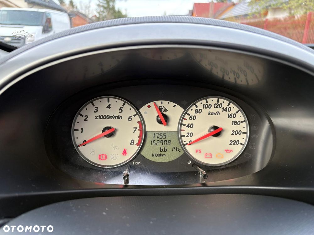 Nissan Micra 1.2 Visia AC/CD - 12