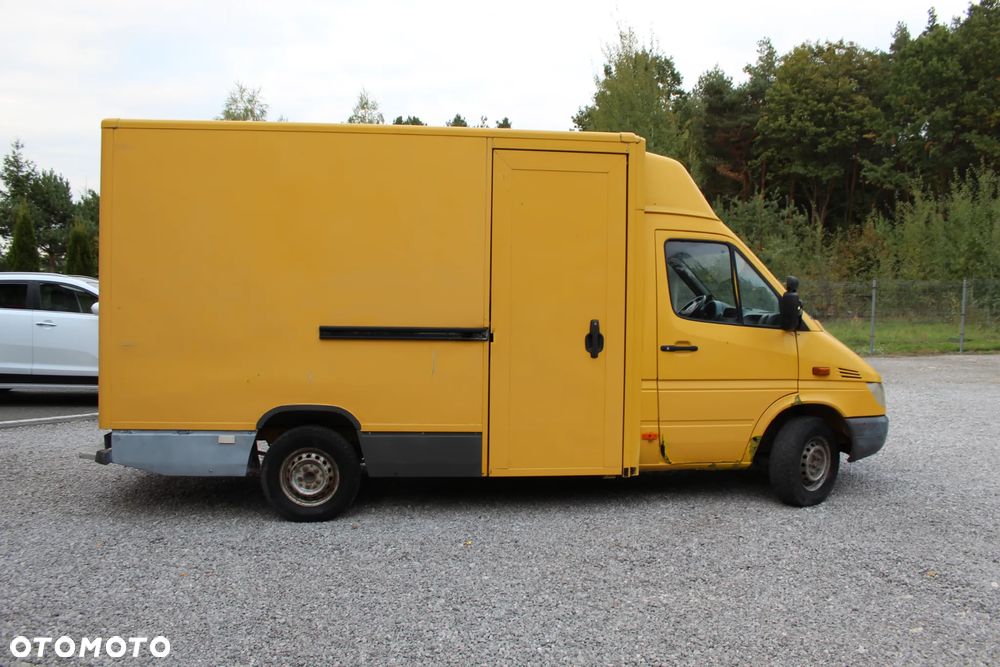 Mercedes-Benz sprinter - 4