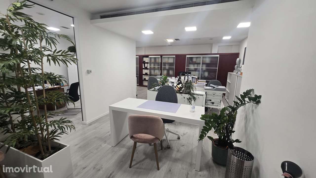 Arrenda Escritório centro de Penafiel - Grande imagem: 5/11