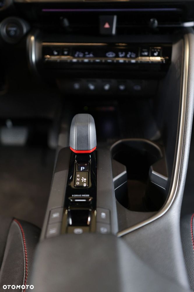 Toyota C-HR - 25