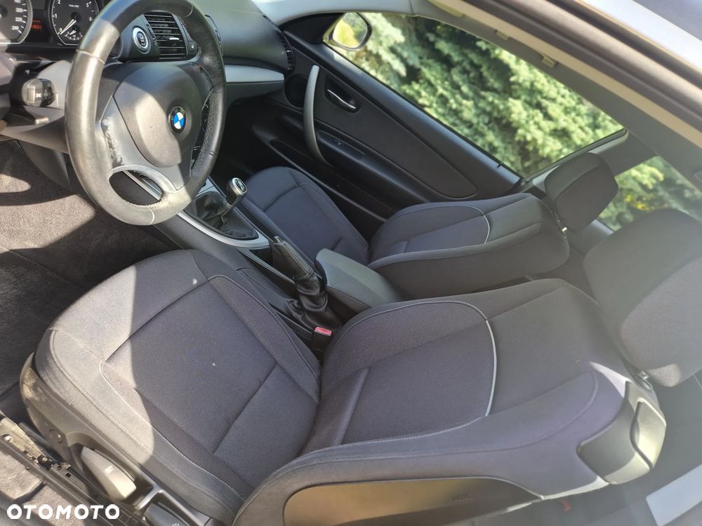 BMW Seria 1 116i - 13