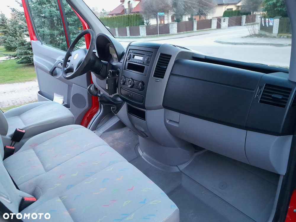 Volkswagen CRAFTER - 19