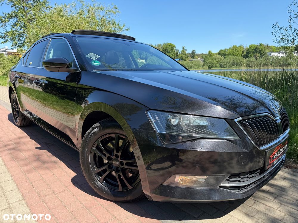Skoda Superb 2.0 TDI Style - 1
