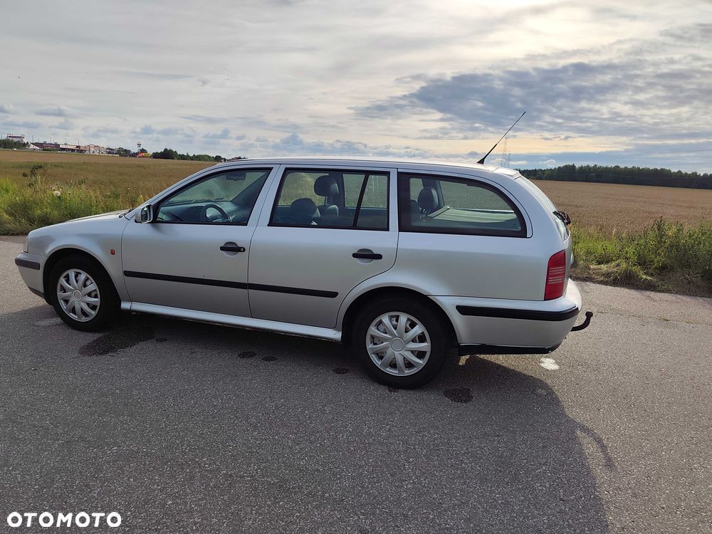 Skoda Octavia - 1