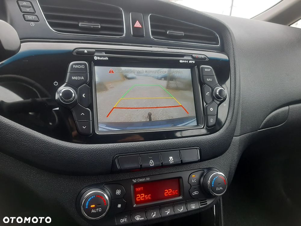 Kia Ceed 1.6 GDI ISG Platinum Edition - 13