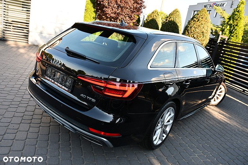 Audi A4 Avant 40 TFSI S tronic S line - 4