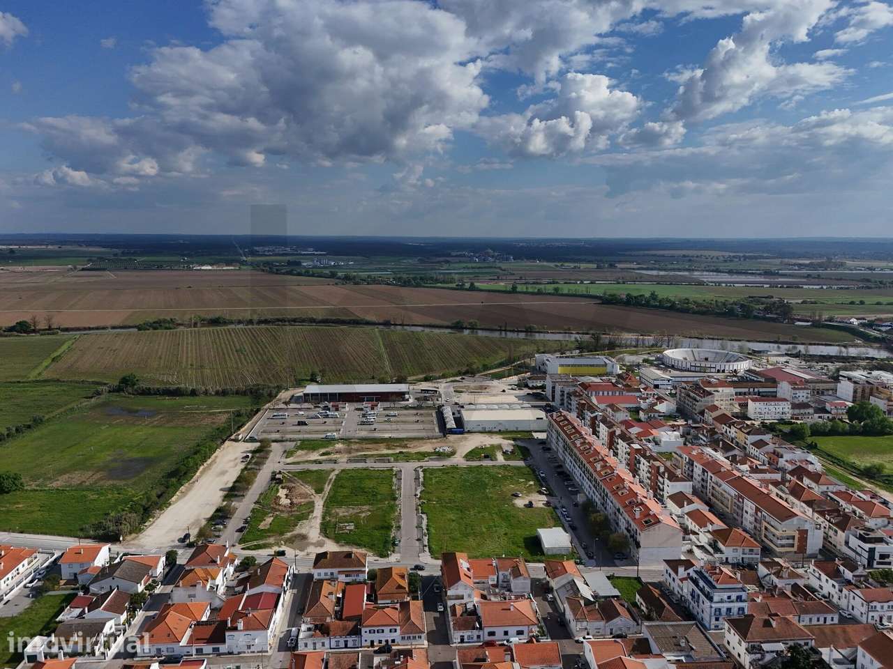Lote de terreno para construção de prédio multifamiliar, Coruche, Lote - Grande imagem: 2/16