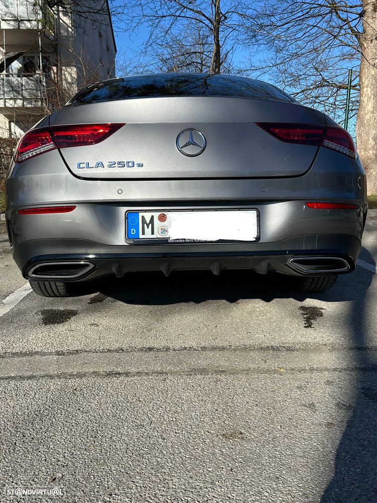 Mercedes-Benz CLA 250 e Shooting Brake AMG Line - 4