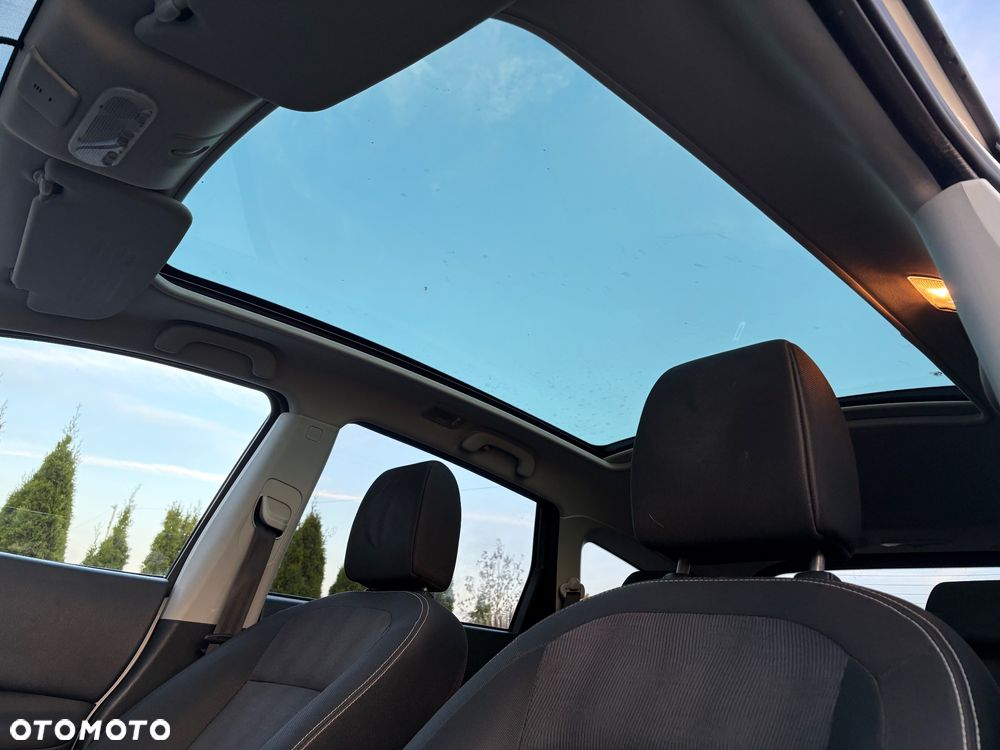 Nissan Qashqai+2 2.0 360 - 16
