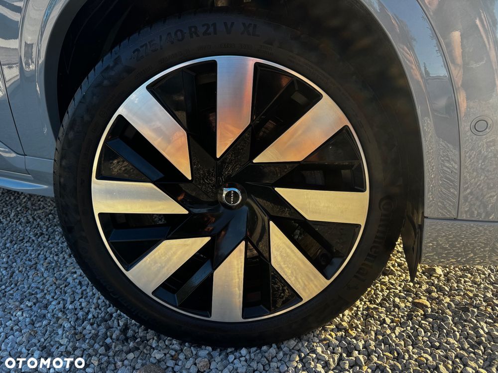 Volvo XC 90 T8 AWD Plug-In Hybrid Ultimate Dark 7os - 3