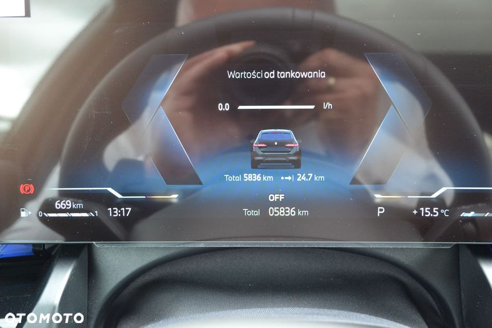 BMW Seria 5 540d xDrive mHEV M Sport - 12