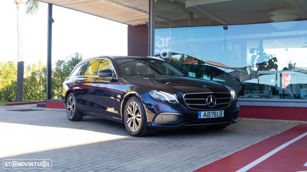 Mercedes-Benz E 220 d Avantgarde - 2