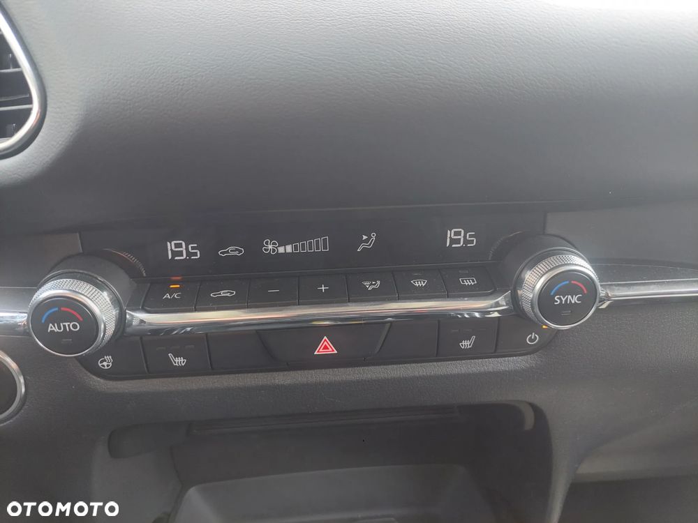 Mazda CX-30 2.0 mHEV Centre-Line 2WD - 22