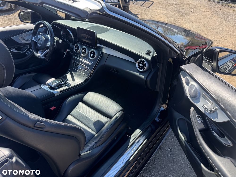 Mercedes-Benz Klasa C 300 9G-TRONIC - 36