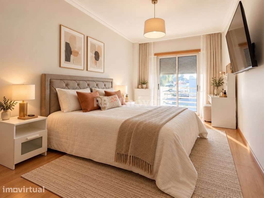 Apartamento T3 c/ Garagem, Sótão e 2 Varandas - Santarém - Grande imagem: 3/61
