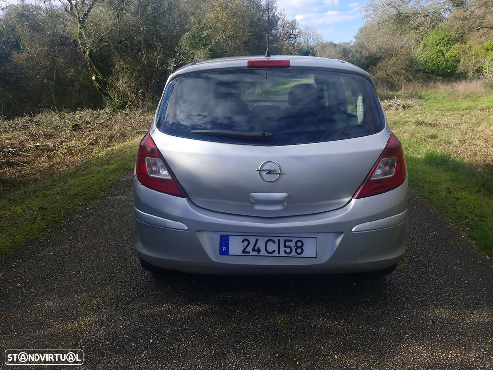Opel Corsa 1.3 CDTI Enjoy EcoFLEX - 4