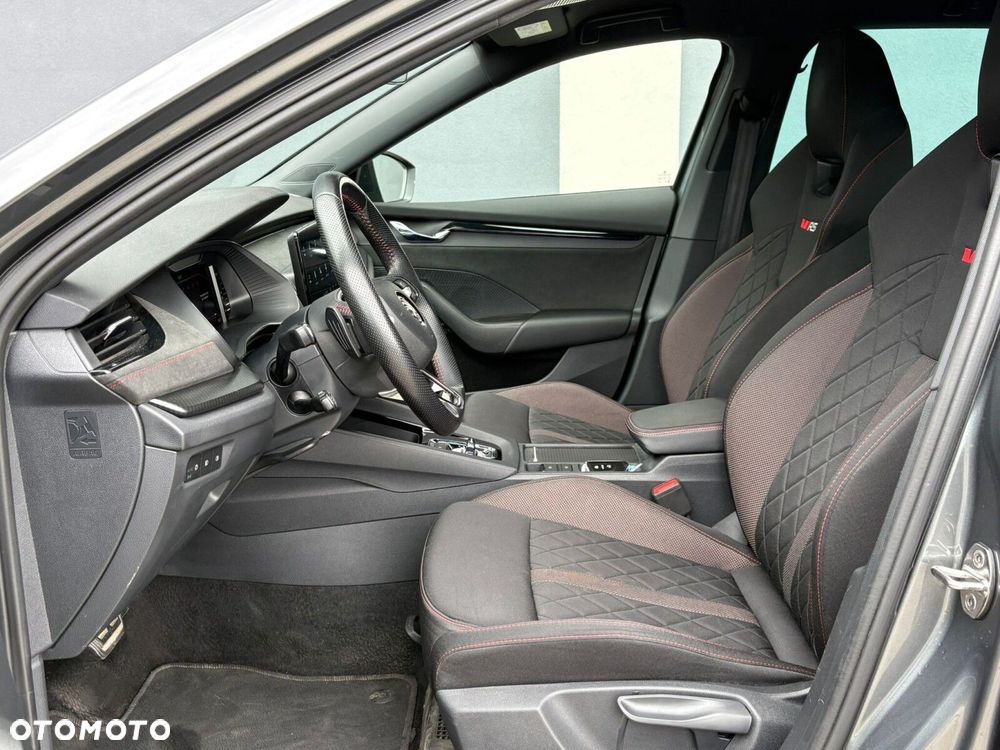 Skoda Octavia 2.0 TDI RS DSG - 11