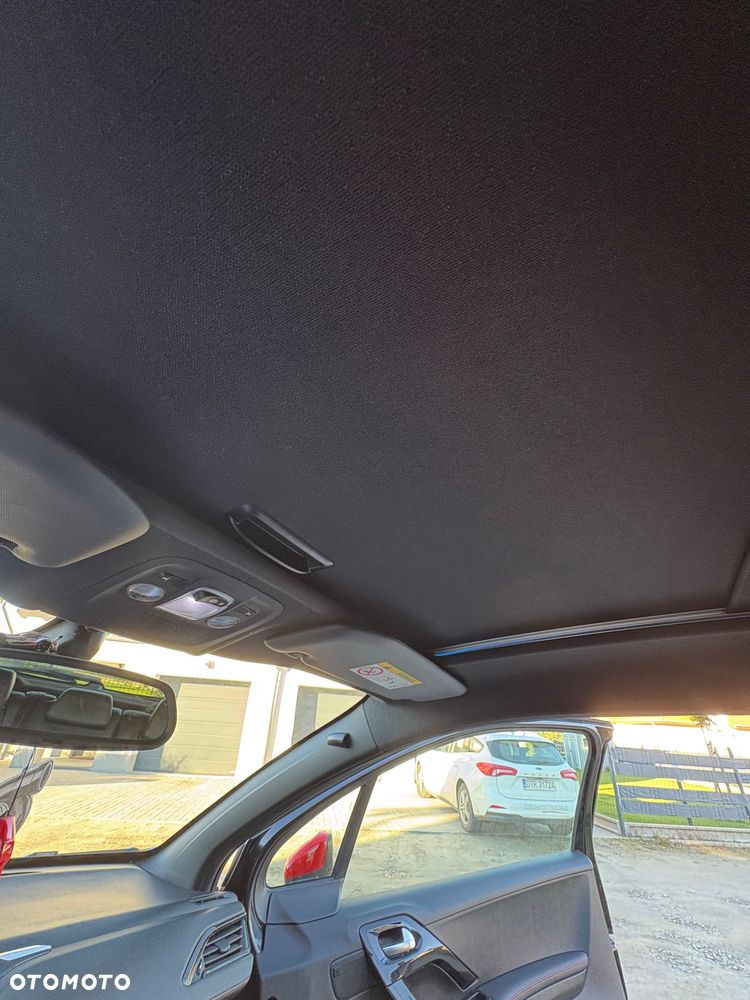 Peugeot 208 1.6 THP GTi - 19