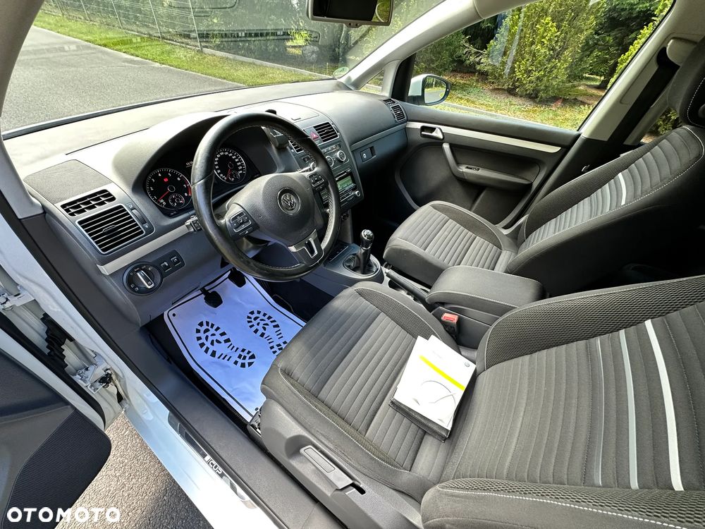 Volkswagen Touran 1.4 TSI Cup - 19