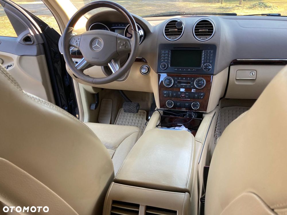 Mercedes-Benz GL 420 CDI - 33