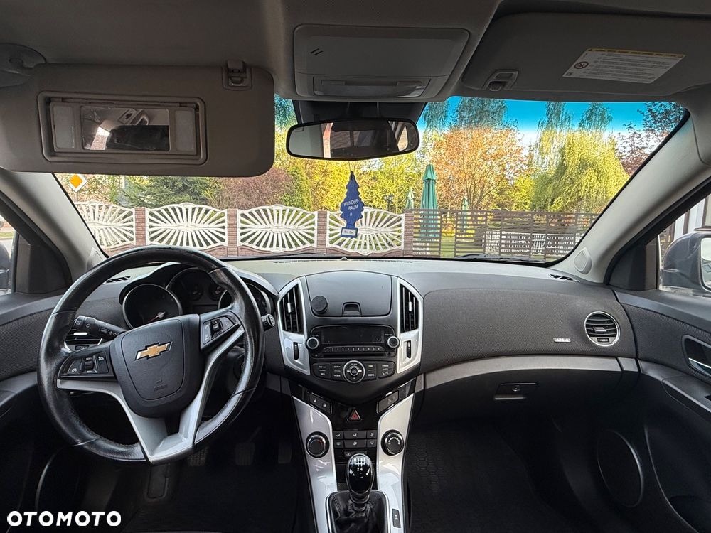 Chevrolet Cruze - 9