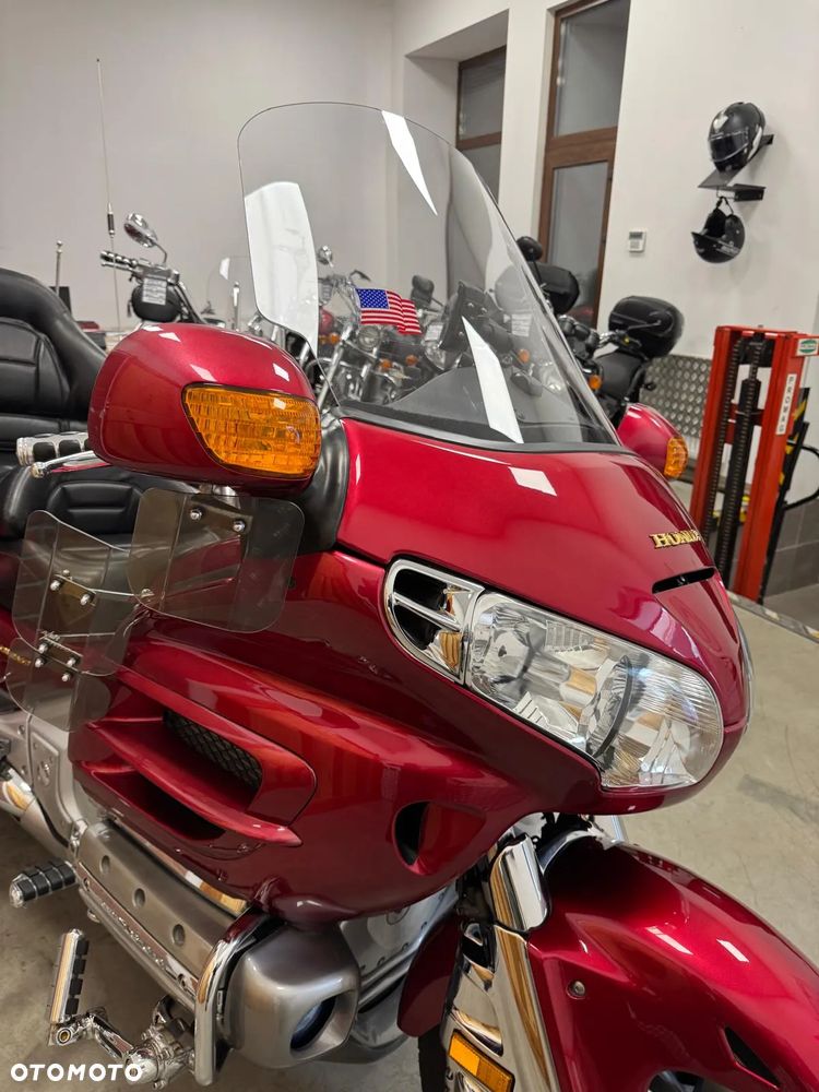Honda GL - 33