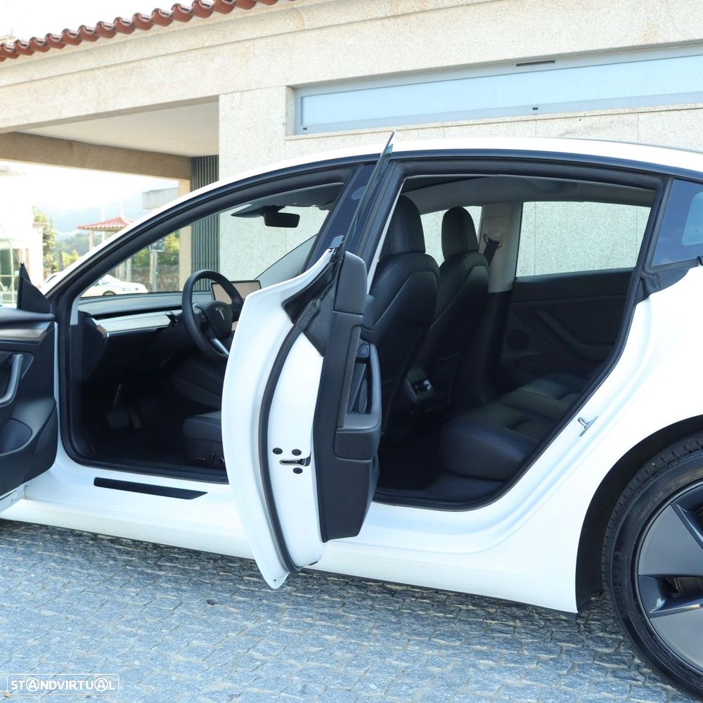 Tesla Model 3 Long-Range Dual Motor AWD - 19