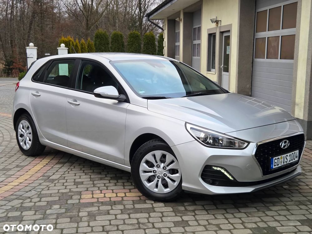 Hyundai i30 1.4 Select - 4