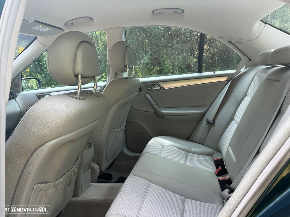 Mercedes-Benz C 220 CDi Avantgarde Aut. - 7