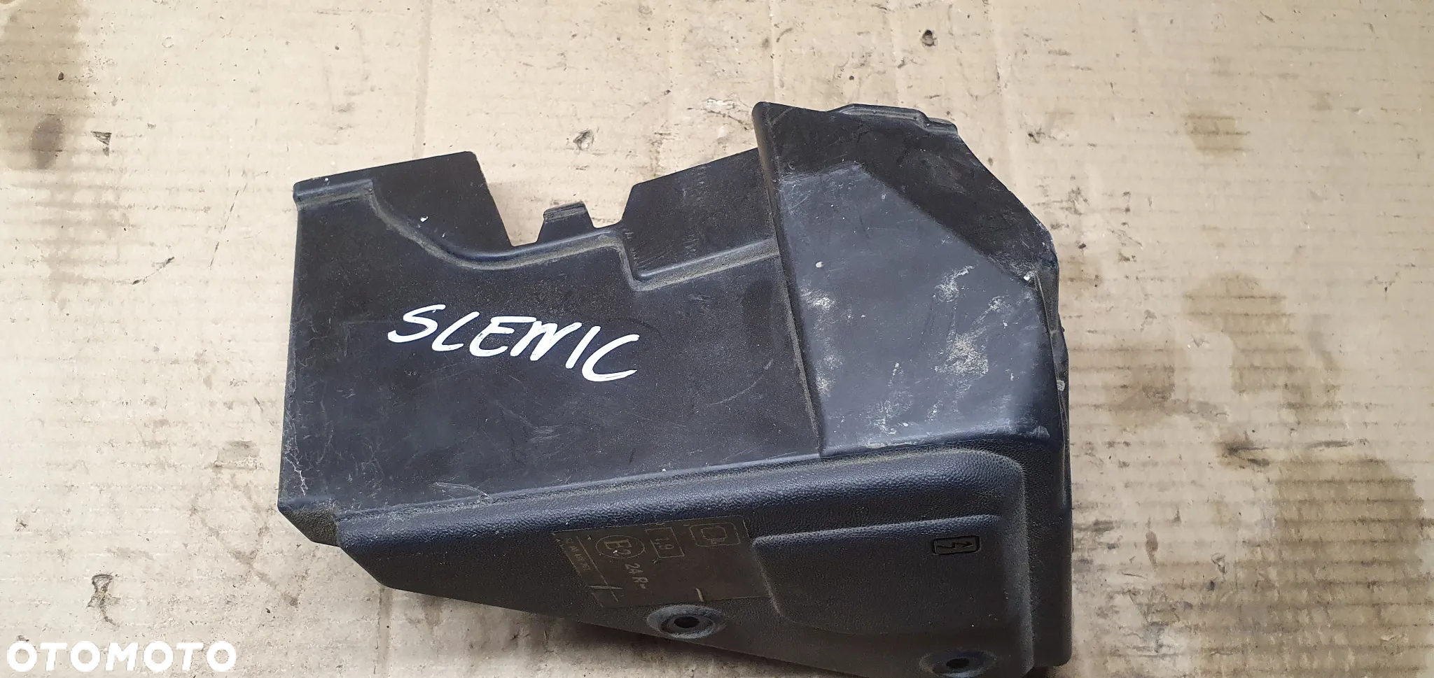 Osłona pokrywa bezpieczników Renault Scenic II 8200356339 - 2