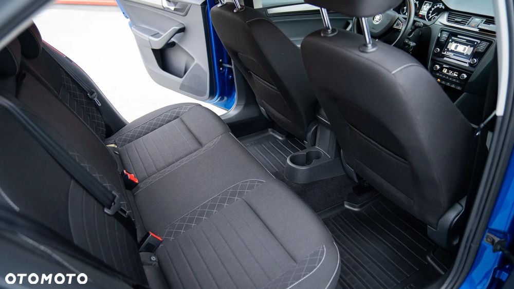 Skoda RAPID 1.0 TSI Style - 13