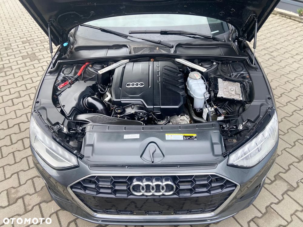 Audi A4 45 TFSI quattro S tronic S line - 2