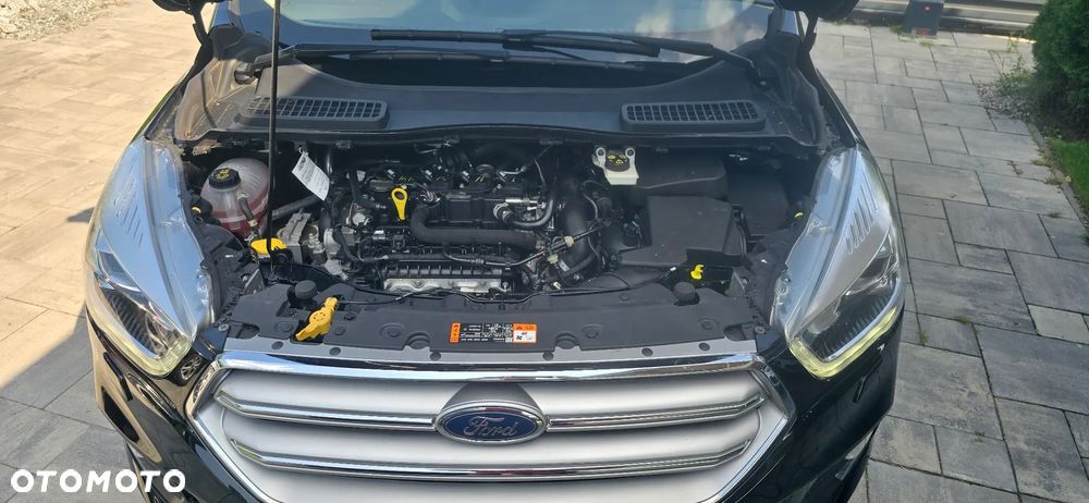 Ford Kuga 1.5 EcoBoost 2x4 Black & Silver - 27