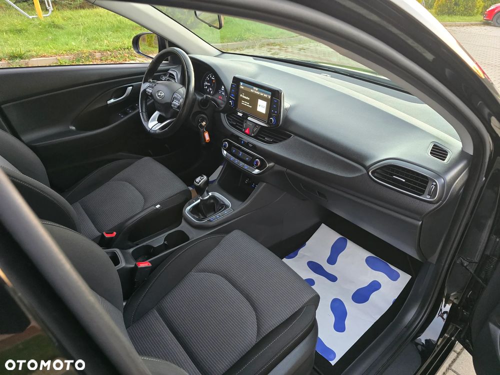 Hyundai i30 1.4 Passion - 30