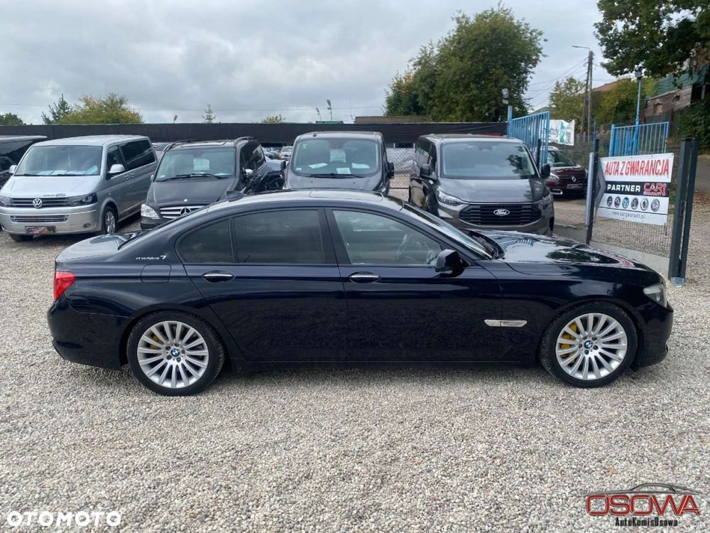 BMW Seria 7 - 24
