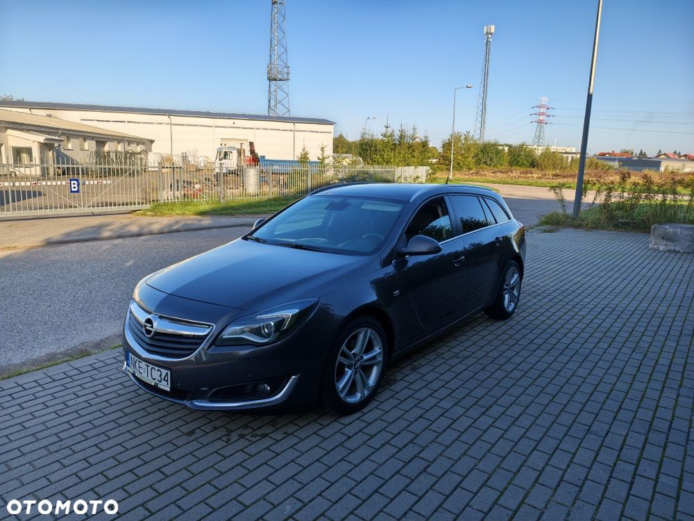 Opel Insignia - 1