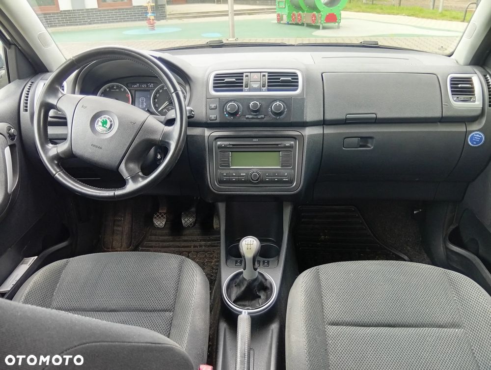 Skoda Fabia 1.4 16V Ambiente - 11
