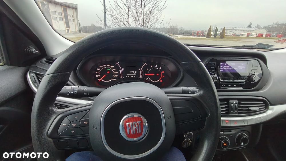 Fiat Tipo 1.4 16V - 13