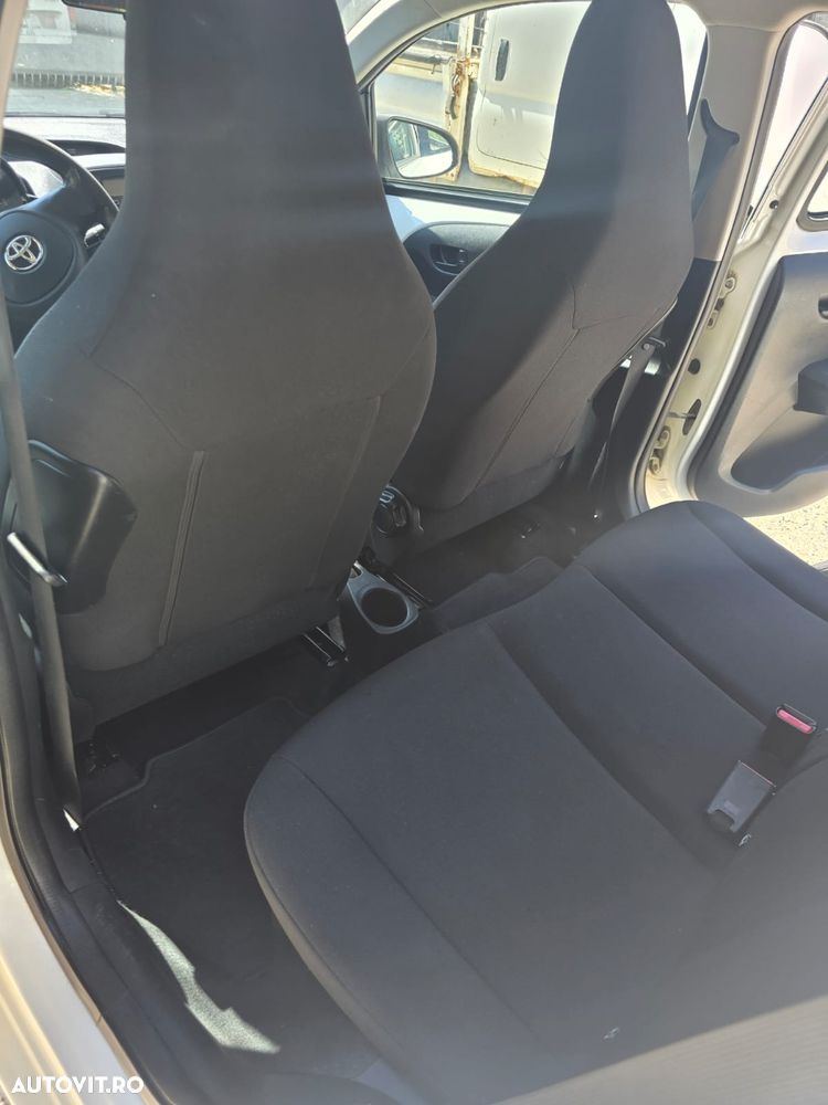 Toyota Aygo 1.0 X - 12