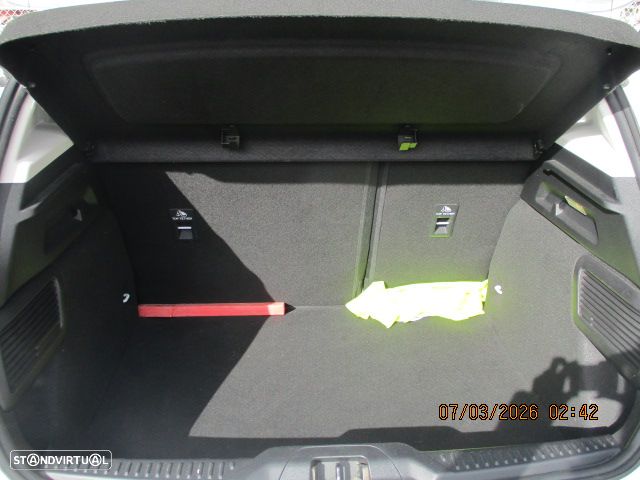 Ford Focus 1.5 EcoBlue S&S ACTIVE - 8