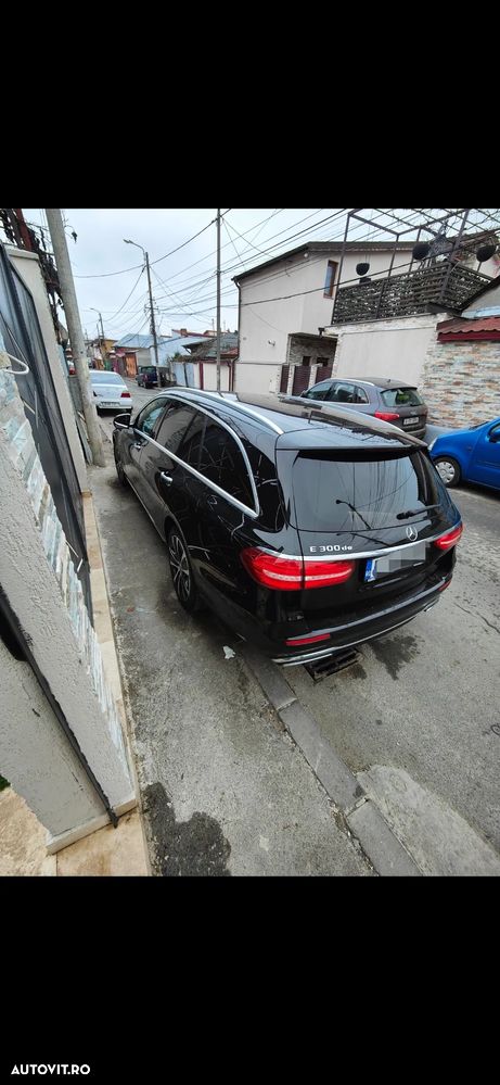 Mercedes-Benz E - 8
