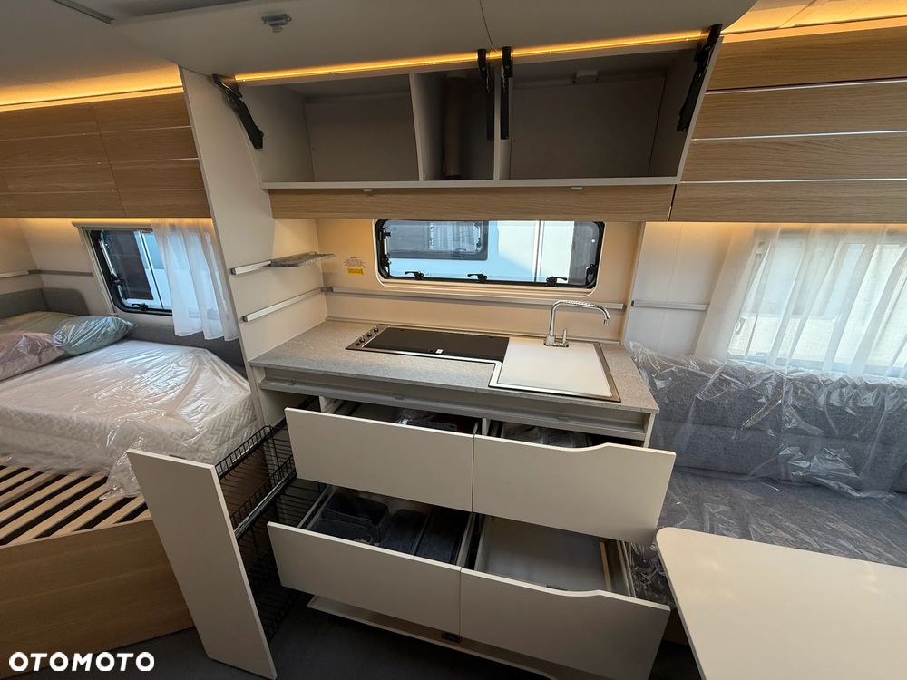 Adria Adora 753 UK NOWA 6OS FV23% WCC - 19