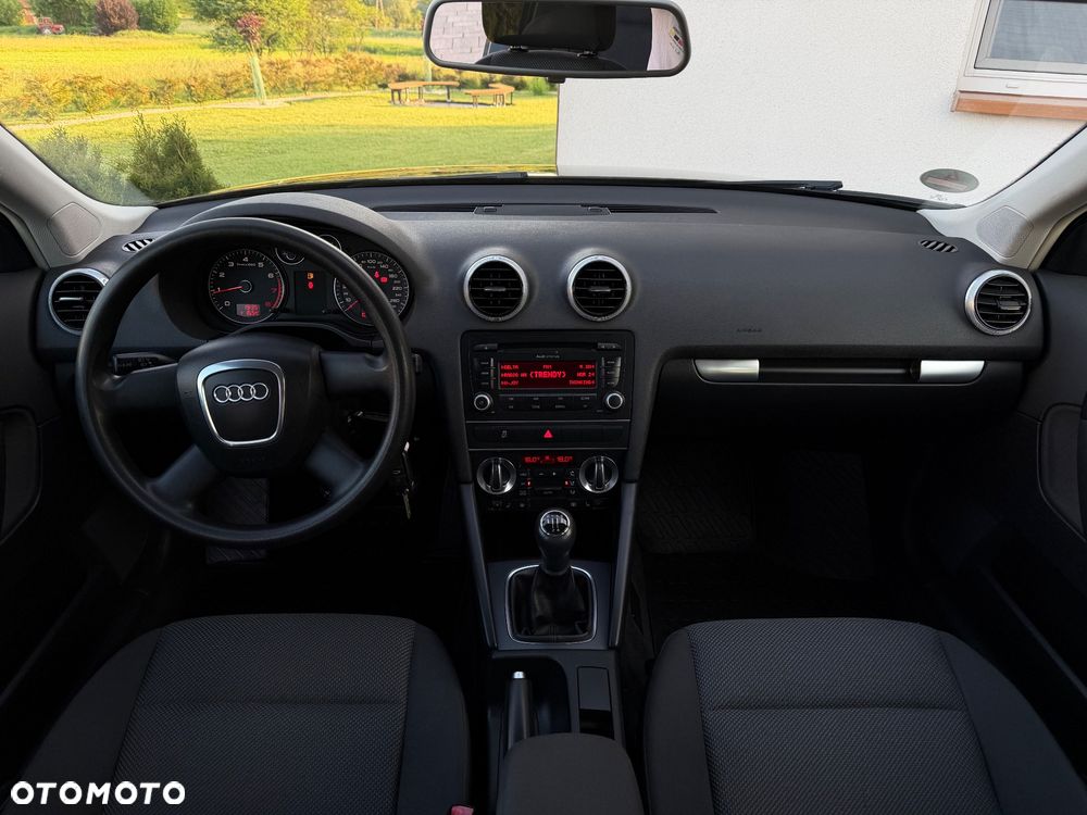 Audi A3 Sportback 1.6 Ambition - 5