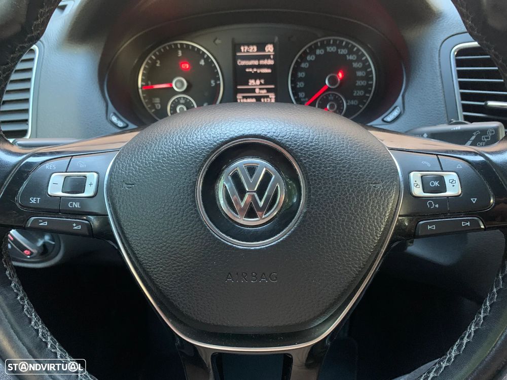 VW Sharan 2.0 TDI Blue Confortline - 14